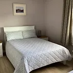 בית אירוח Gala House *