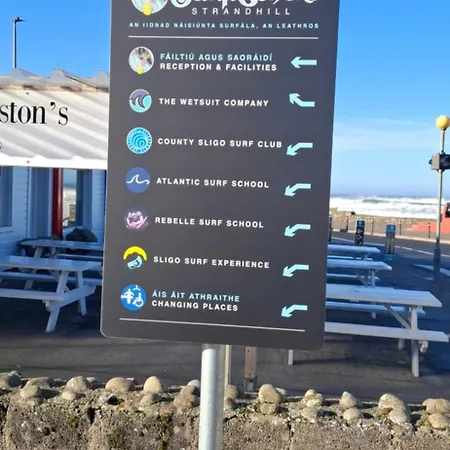 Privatunterkunft Gala House