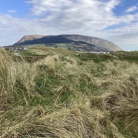 Privatunterkunft Gala House Strandhill