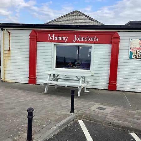 Gala House 斯特兰迪希尔