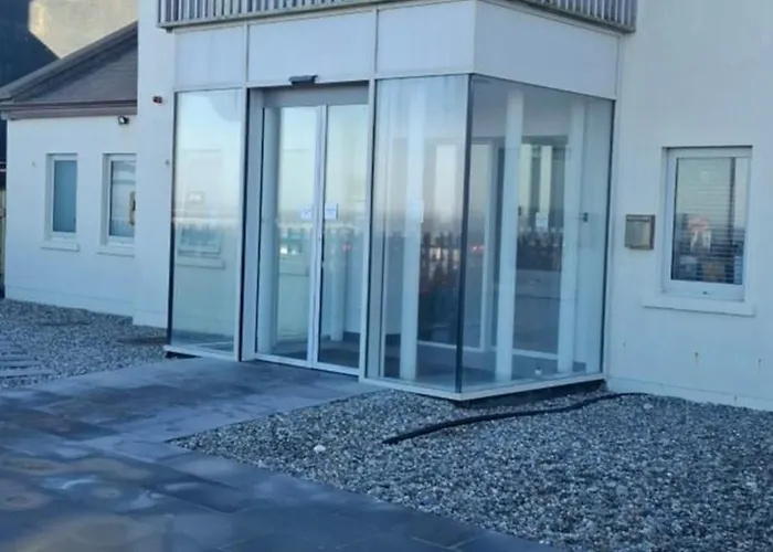 Privatunterkunft Gala House